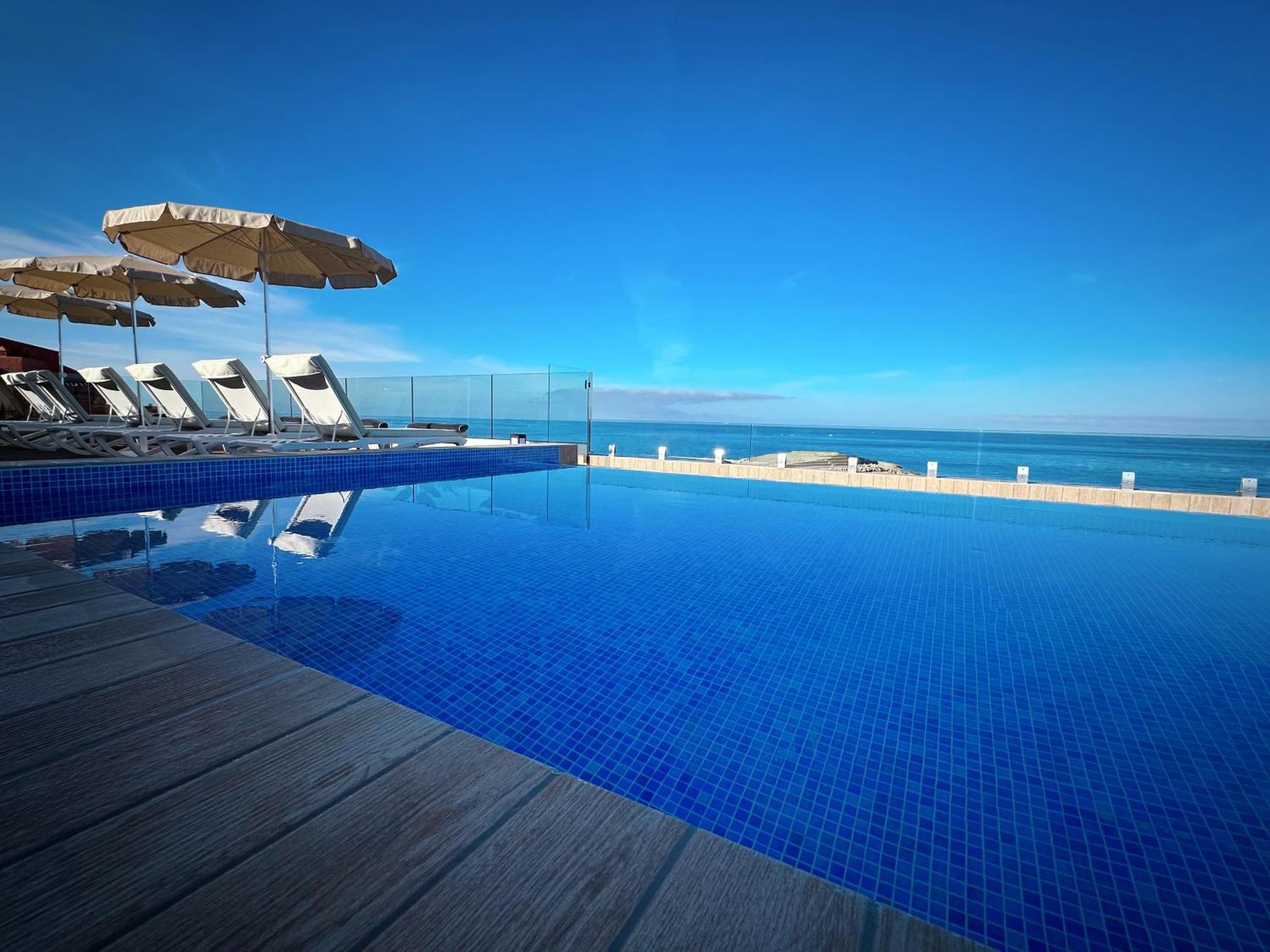 เอช10 คอสตา อเดเจ พาเลส Hotel Costa Adeje  ภายนอก รูปภาพ